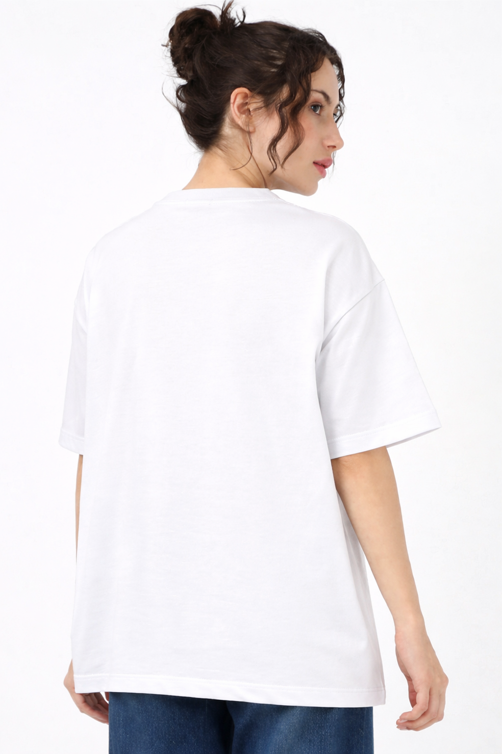 Overthinking Kills Tee      Oversized Fit